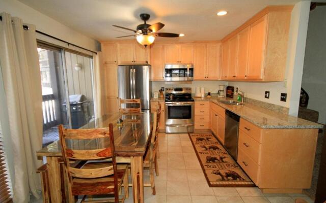 Sierra Park Villas #82