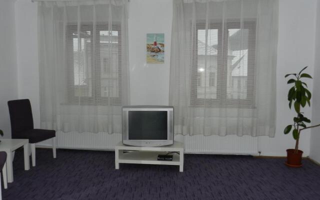 Studio S.
