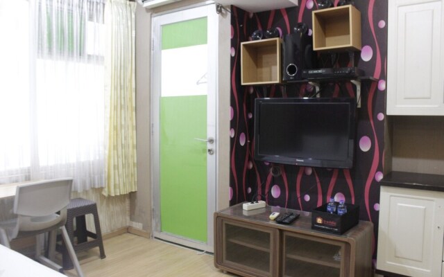 Stylish & Cozy Studio Apartment At Jarrdin Cihampelas