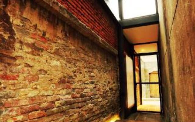 Chengdu Old Congde Alley