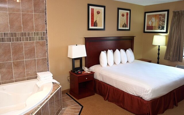 Hotel Lincoln Inn on Route 66 and near I-55