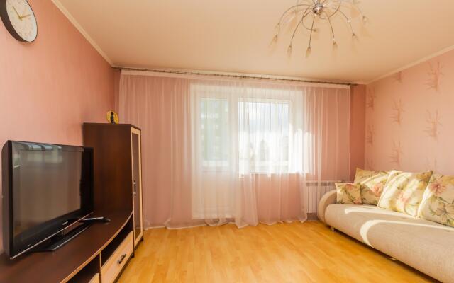 Апартаменты на улице Академика Королёва 7