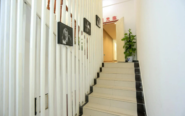 Elan Inn Nanchang Honggutan Xuefu Avenue East Metro Station