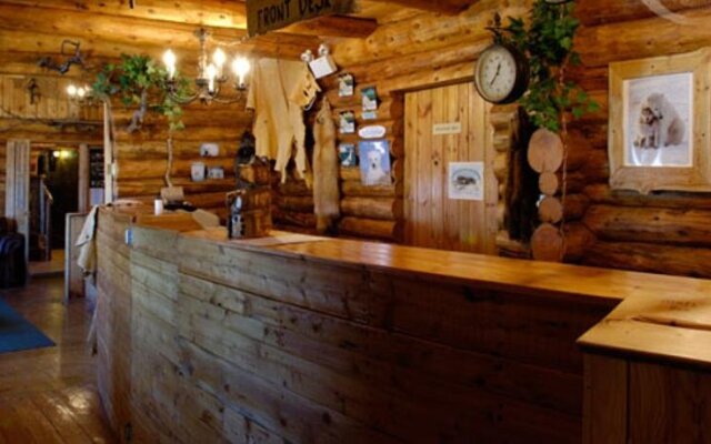 Lazy Bear Lodge