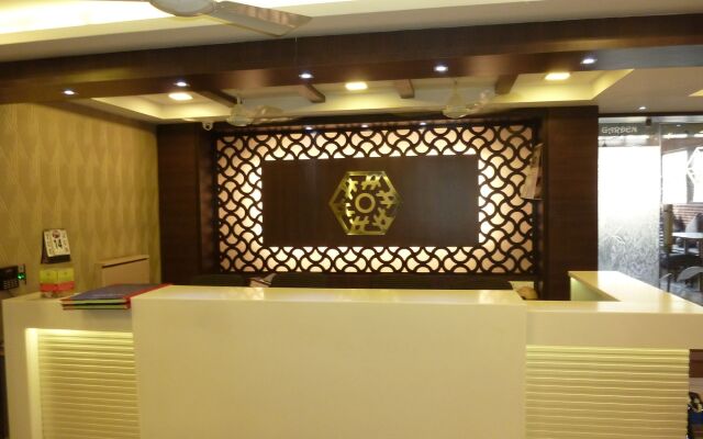 Hotel Orient Palace