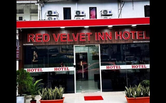 Red Velvet Inn Hotel