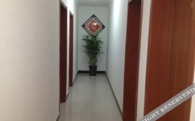 Yiju Hotel