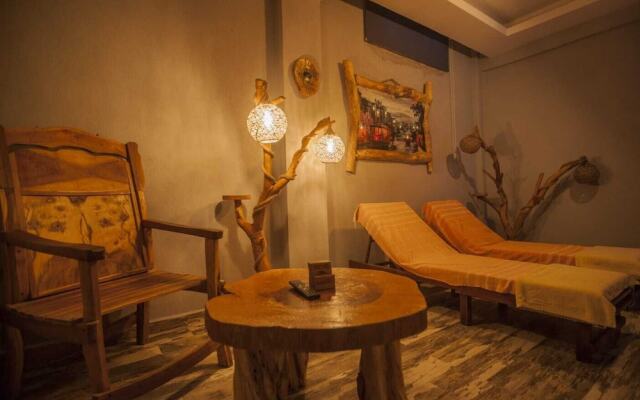 Hotel Lidya