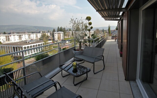 Home on the roof with calm and tranquility