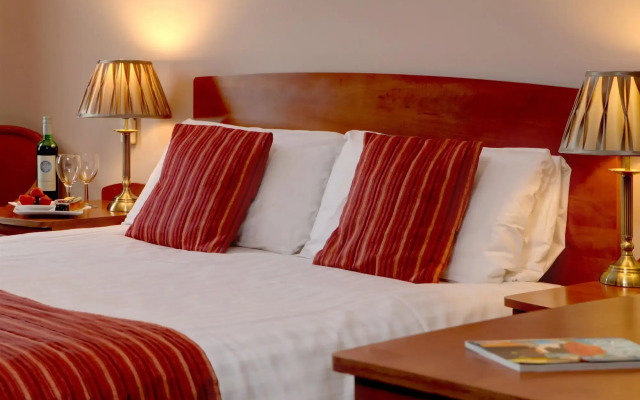 Best Western Claydon Hotel