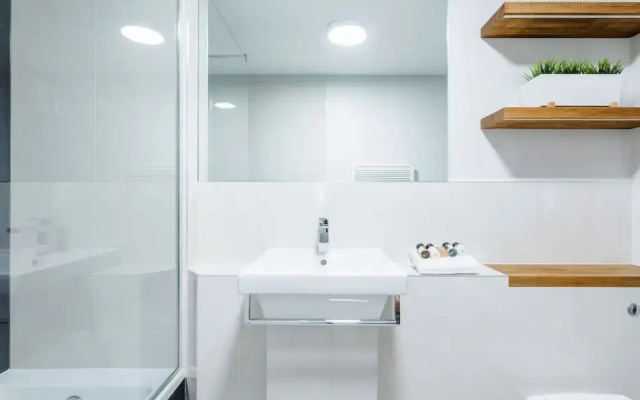 Marina Place by Roomspace Apartments