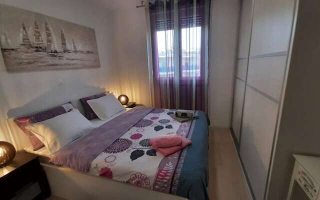 Verdi 1-bed Apartment in Split