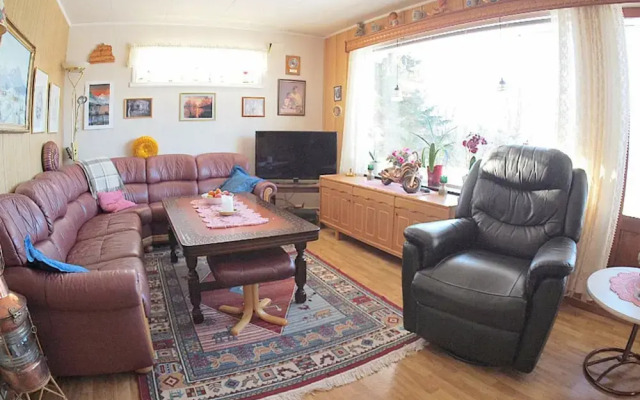 6 Person Holiday Home in Svensby