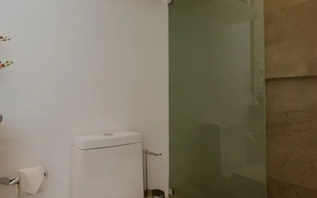 Oceana-311 by Playa District