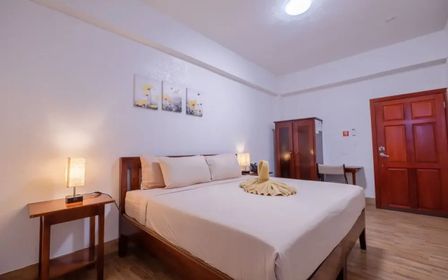 Voyager Sun & Reef Hotel