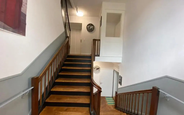 The 5 Continents Ii by Stay Swiss