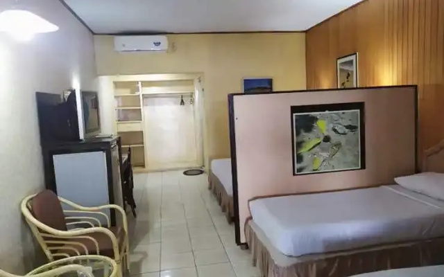 Hotel Pantai Merak