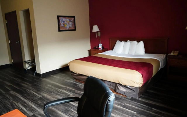 Econo Lodge Inn & Suites Kearney