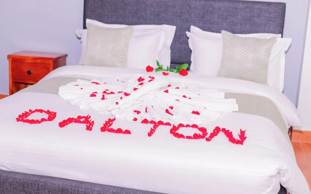 The Dalton Grand Hotel