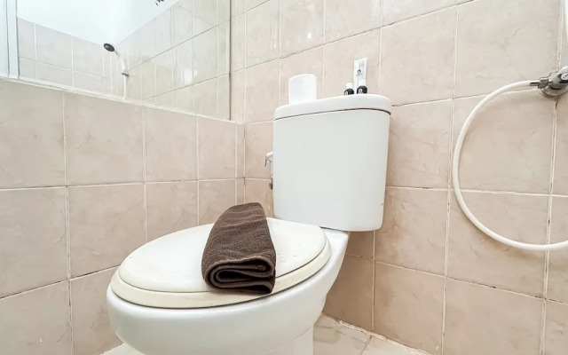 Simply 2Br Apartment At Green Bay Pluit