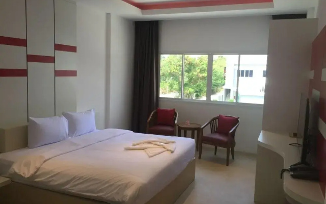Picasso Hotel 24 Inn