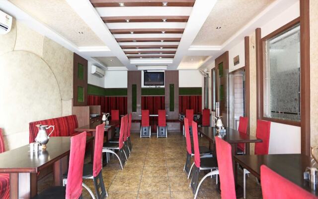 OYO Falgship 11668 Hotel Good Times