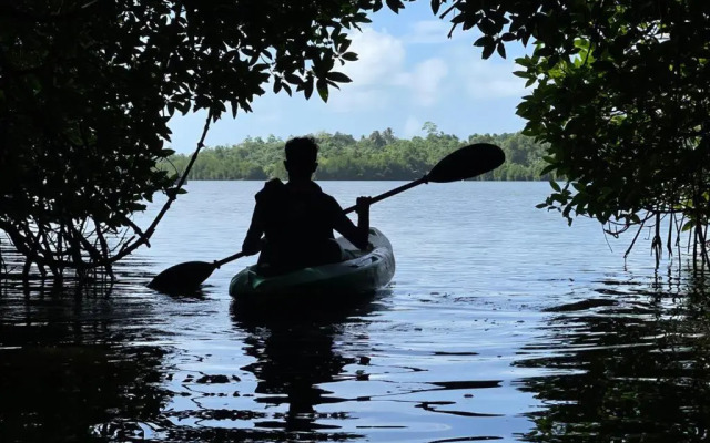 Kalapuwa Resort