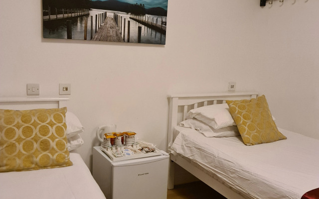 City London Hotel