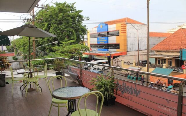 ZEN Rooms Kalimas KH Mas Mansyur