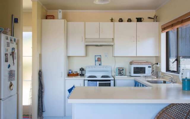 Travellers Retreat 1 Bedroom in Central Auckland