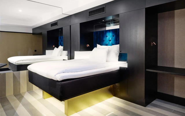 Vox Hotel