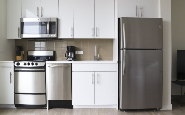 Sunny Lower Allston Suites by Sonder