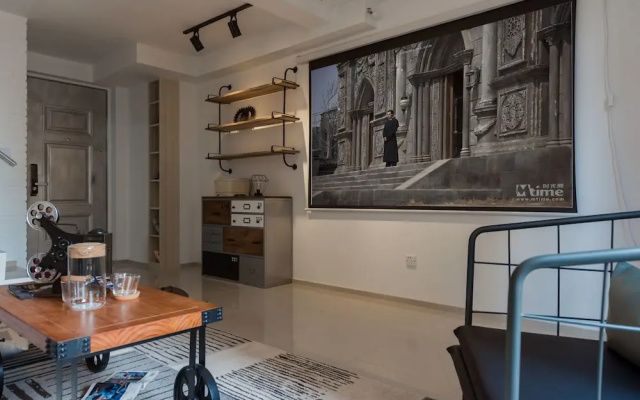 Qing Apartment Renaissance – Guest Rooms – Chongqing