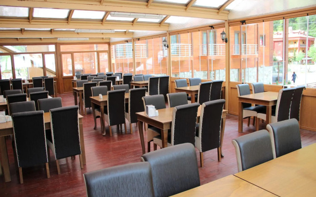 Akpinar Hotel