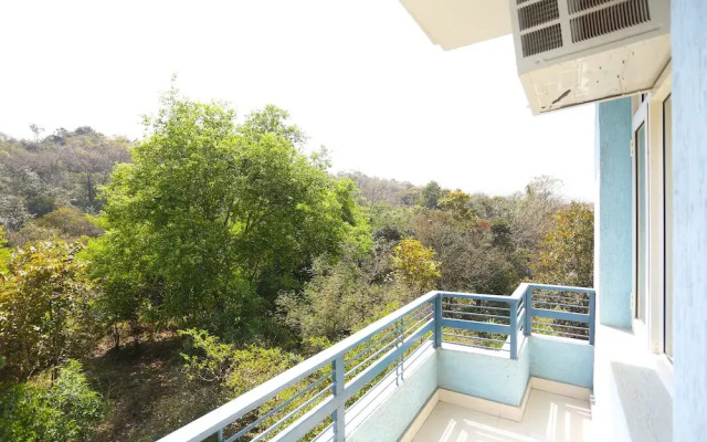 OYO 35823 Hotel Blumango