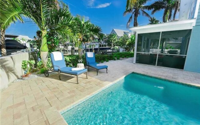 Harbor Side Apartment 5