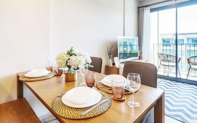 Rain Cha-Am Huahin By SAKE