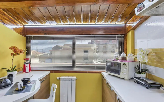 Engaging Apartment in Messina With Balcony