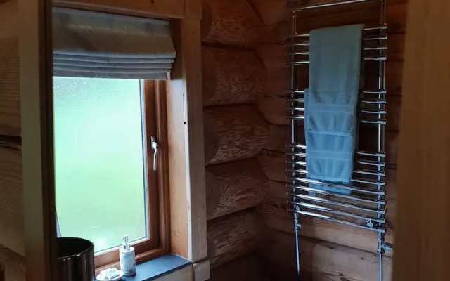 Newland Valley Log Cabins