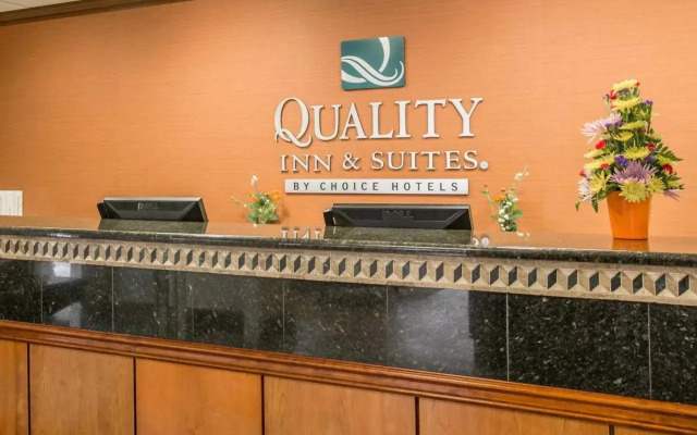 Quality Inn & Suites Biltmore East