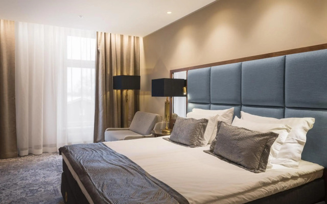 V Spa & Conference Hotel