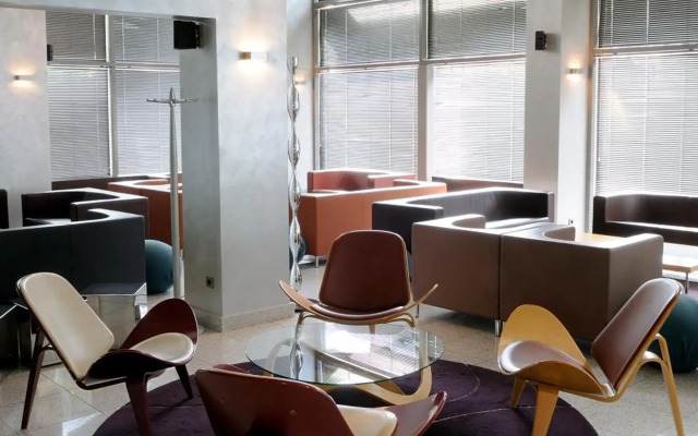 Maniatis Hotel