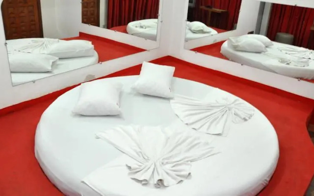 Esplanada Motel (Adult Only)