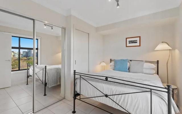 Split-level 2BR With City-view and Separate Study