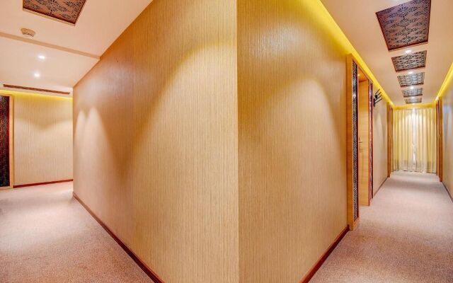 Fabhotel S Comfort Inn