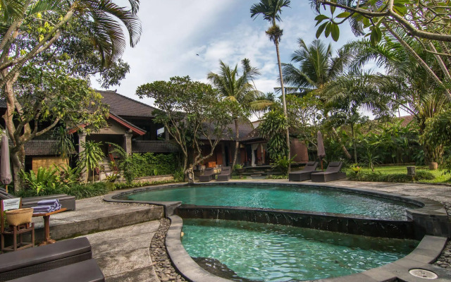 De Munut Balinese Resort & Spa
