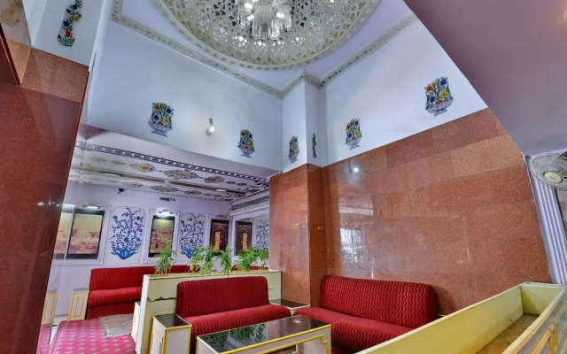 Hotel Neelam