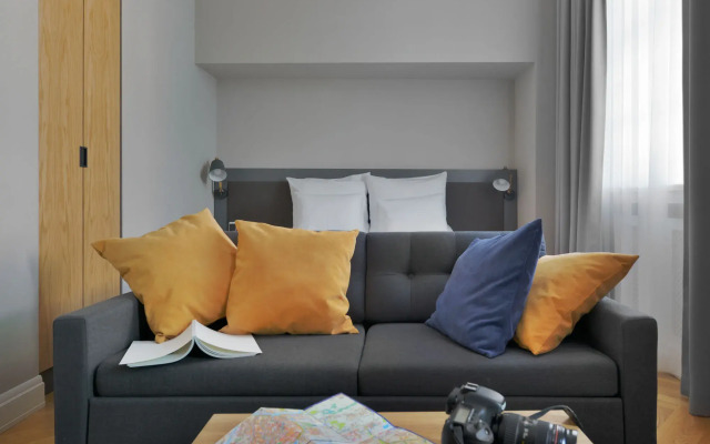 Stradonia Serviced Apartments