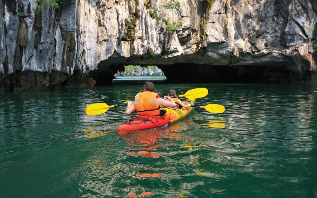 Halong Seasun Cruise