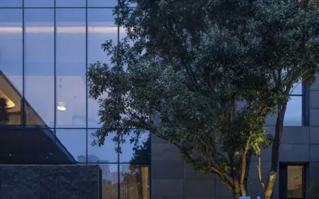 Yiman Hotel